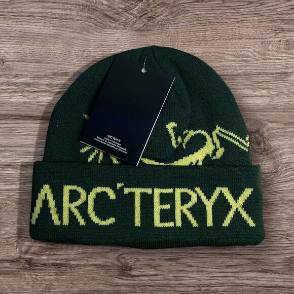 Arc'teryx Other - Arc'teryx Fernie Toque Beanie Green/Yellow